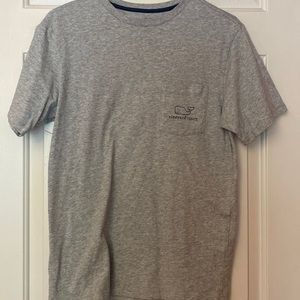 Men’s Vineyard Vines t-shirt